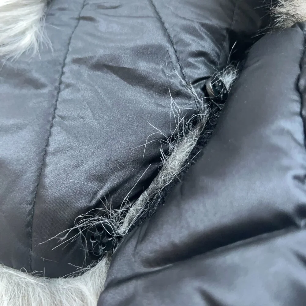 Betsey Johnson Women's M Black Puffer Coat Faux Fur Collar Warm Winter Jacket - Picture 9 of 12